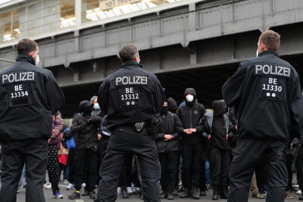 POL-SI: Multiple Assemblies: Police Operation on Saturday in Hilchenbach - #polsiwi